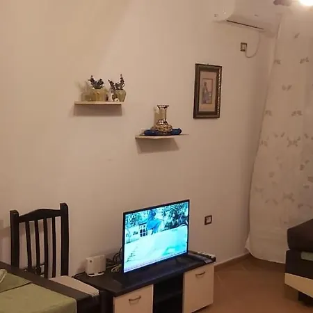 Apartamento For Rent Lungomare Ensi *